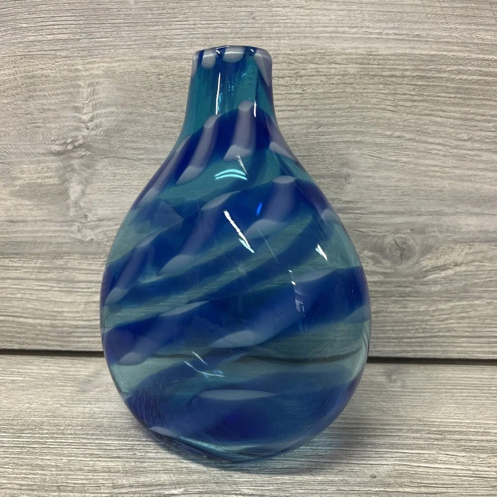 Crate & Barrel MYKONOS GLASS Vase -‎ 8" Blown Glass Art Vase Small A5 - Picture 4 of 7